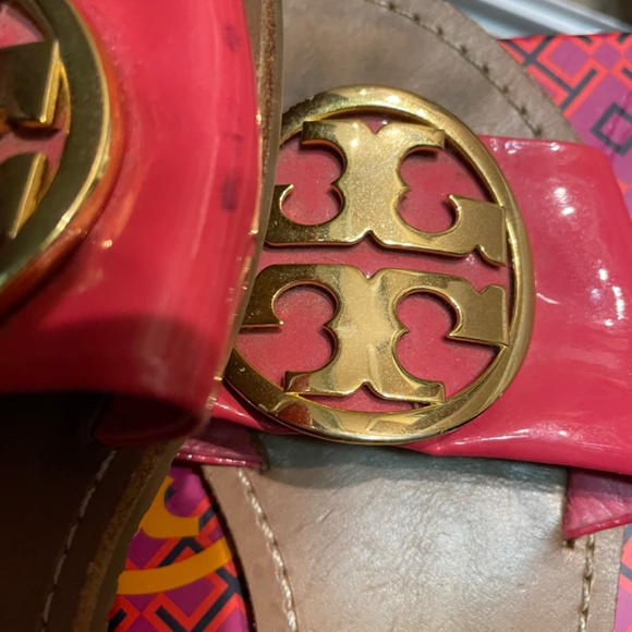 Tory burch pink patent leather slides size 7 - Picture 11 of 11